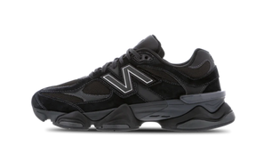 New Balance 9060 | Triple Black