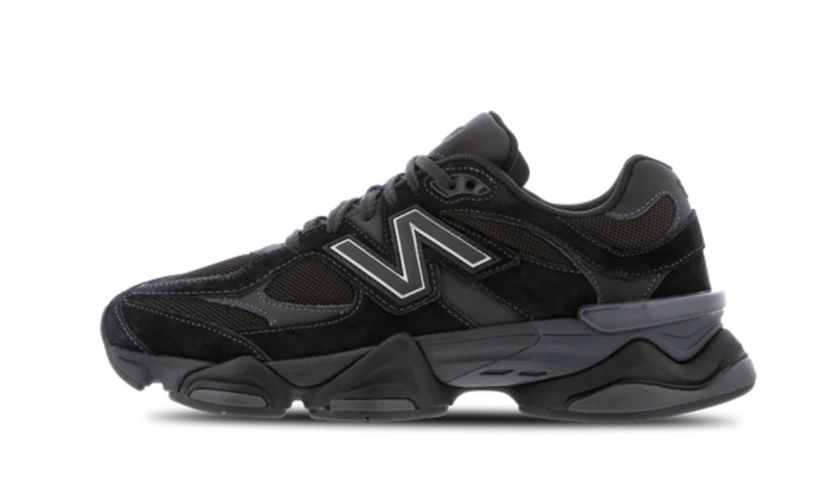 New Balance 9060 | Triple Black